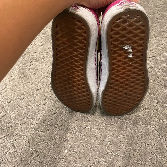 REALLY CUTE VANS! - Picture 4 of 4